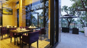 Khách sạn Royal Riverside Hội An